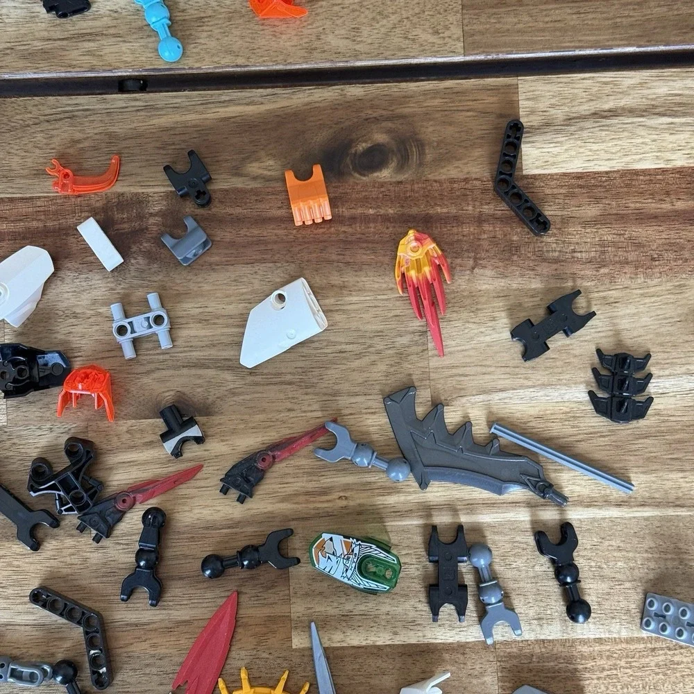 LEGO BIONICLE Hero Factory Bulk Lot of 100 Parts & Pieces - SEE PICTURES AS IS!